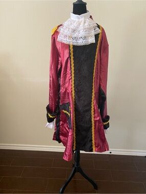 Incharacter Halloween Costume, Size M